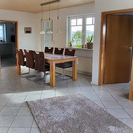Ferienwohnung Falkenhof 林德拉 外观 照片