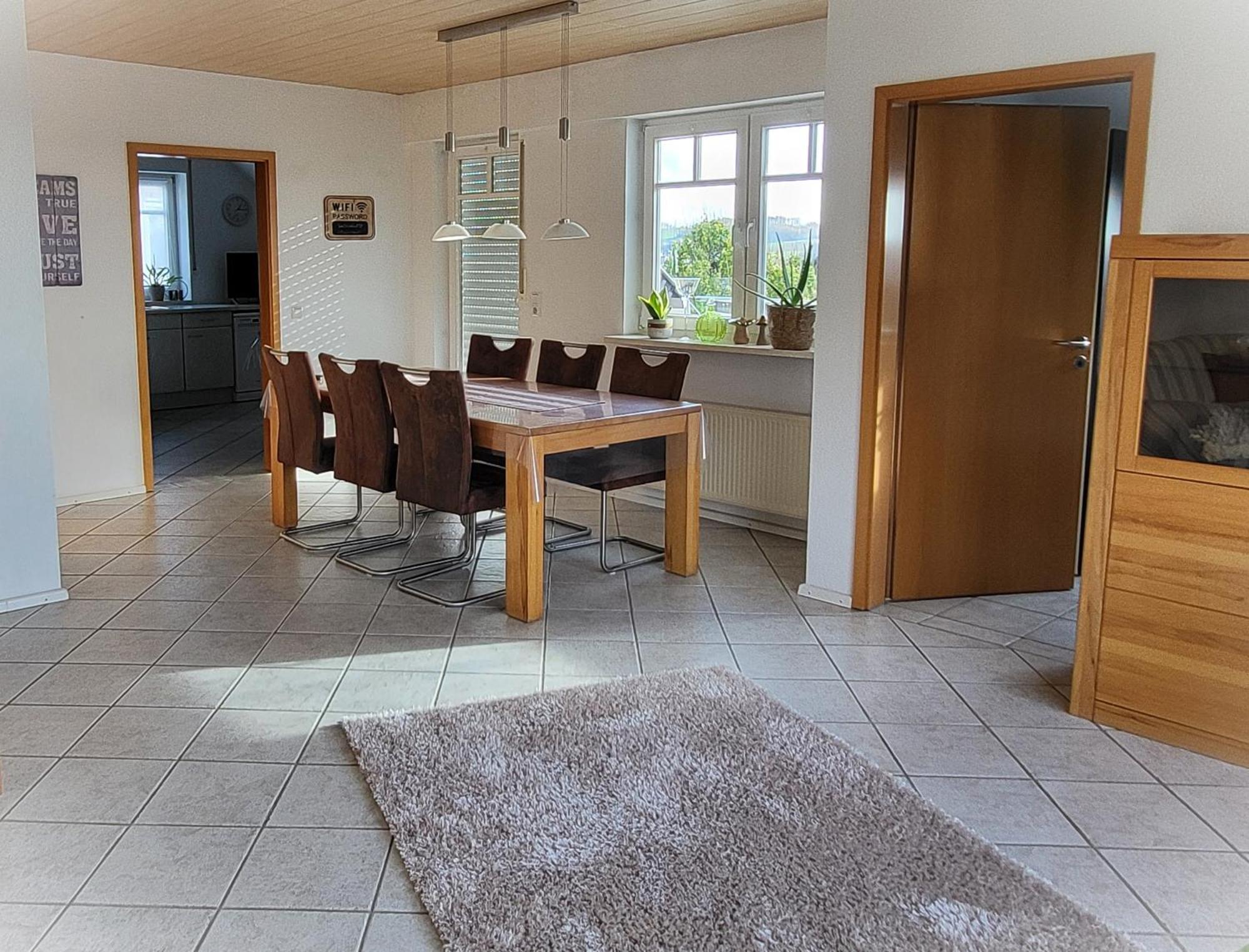 Ferienwohnung Falkenhof 林德拉 外观 照片